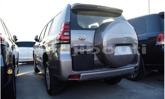 Acheter Import Voiture Toyota Prado Autre à Import - Dubai, Ali Sabieh Region Acheter Import Voiture Toyota Prado Autre à Import - Dubai, Ali Sabieh Region
