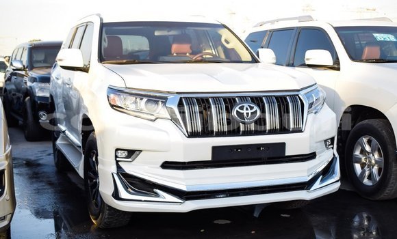 Buy Import Toyota Prado White Car in Import - Dubai in Ali Sabieh Region Buy Import Toyota Prado White Car in Import - Dubai in Ali Sabieh Region