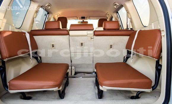 Buy Import Toyota Prado White Car in Import - Dubai in Ali Sabieh Region Buy Import Toyota Prado White Car in Import - Dubai in Ali Sabieh Region