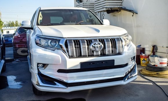 Buy Import Toyota Prado White Car in Import - Dubai in Ali Sabieh Region Buy Import Toyota Prado White Car in Import - Dubai in Ali Sabieh Region