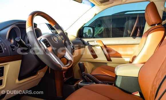Buy Import Toyota Prado White Car in Import - Dubai in Ali Sabieh Region Buy Import Toyota Prado White Car in Import - Dubai in Ali Sabieh Region