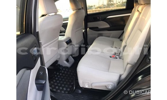 Buy Import Toyota Highlander Black Car in Import - Dubai in Ali Sabieh Region Buy Import Toyota Highlander Black Car in Import - Dubai in Ali Sabieh Region