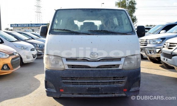Buy Import Toyota Hiace White Car in Import - Dubai in Ali Sabieh Region Buy Import Toyota Hiace White Car in Import - Dubai in Ali Sabieh Region