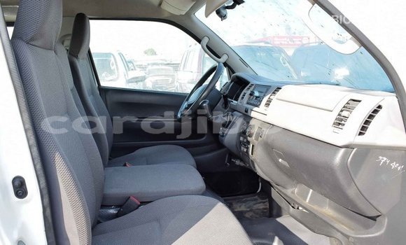 Buy Import Toyota Hiace White Car in Import - Dubai in Ali Sabieh Region Buy Import Toyota Hiace White Car in Import - Dubai in Ali Sabieh Region