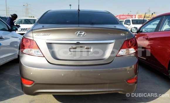 Buy Import Hyundai Accent Brown Car in Import - Dubai in Ali Sabieh Region Buy Import Hyundai Accent Brown Car in Import - Dubai in Ali Sabieh Region