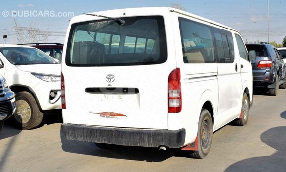 Buy Import Toyota Hiace White Car in Import - Dubai in Ali Sabieh Region Buy Import Toyota Hiace White Car in Import - Dubai in Ali Sabieh Region