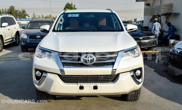 Buy Import Toyota Fortuner White Car in Import - Dubai in Ali Sabieh Region Buy Import Toyota Fortuner White Car in Import - Dubai in Ali Sabieh Region