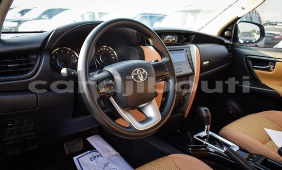 Buy Import Toyota Fortuner White Car in Import - Dubai in Ali Sabieh Region Buy Import Toyota Fortuner White Car in Import - Dubai in Ali Sabieh Region