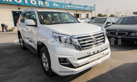 Acheter Import Voiture Toyota Prado Blanc à Import - Dubai, Ali Sabieh Region Acheter Import Voiture Toyota Prado Blanc à Import - Dubai, Ali Sabieh Region
