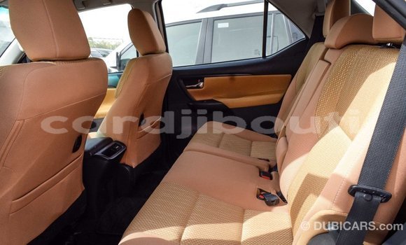 Buy Import Toyota Fortuner White Car in Import - Dubai in Ali Sabieh Region Buy Import Toyota Fortuner White Car in Import - Dubai in Ali Sabieh Region