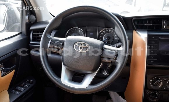 Buy Import Toyota Fortuner White Car in Import - Dubai in Ali Sabieh Region Buy Import Toyota Fortuner White Car in Import - Dubai in Ali Sabieh Region
