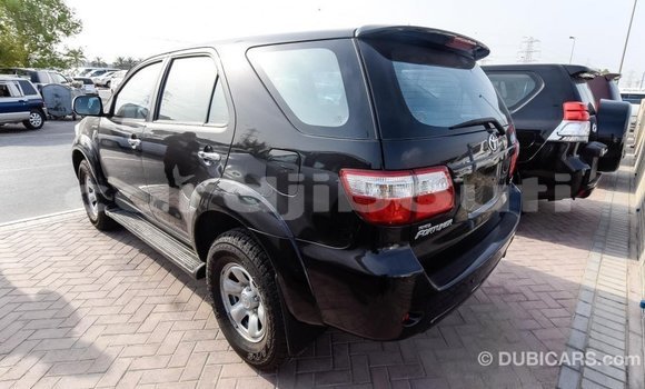 Buy Import Toyota Fortuner Black Car in Import - Dubai in Ali Sabieh Region Buy Import Toyota Fortuner Black Car in Import - Dubai in Ali Sabieh Region