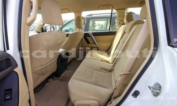 Buy Import Toyota Prado White Car in Import - Dubai in Ali Sabieh Region Buy Import Toyota Prado White Car in Import - Dubai in Ali Sabieh Region