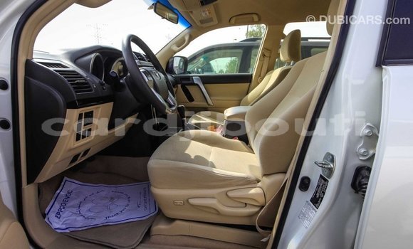 Buy Import Toyota Prado White Car in Import - Dubai in Ali Sabieh Region Buy Import Toyota Prado White Car in Import - Dubai in Ali Sabieh Region