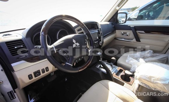 Buy Import Mitsubishi Pajero White Car in Import - Dubai in Ali Sabieh Region Buy Import Mitsubishi Pajero White Car in Import - Dubai in Ali Sabieh Region