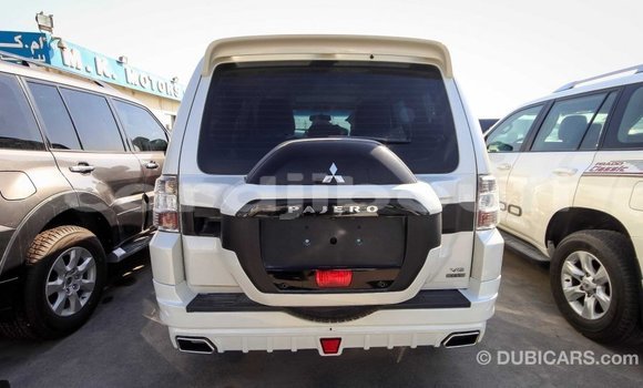 Buy Import Mitsubishi Pajero White Car in Import - Dubai in Ali Sabieh Region Buy Import Mitsubishi Pajero White Car in Import - Dubai in Ali Sabieh Region