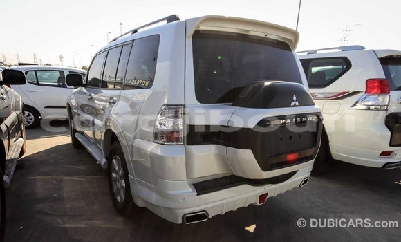 Buy Import Mitsubishi Pajero White Car in Import - Dubai in Ali Sabieh Region Buy Import Mitsubishi Pajero White Car in Import - Dubai in Ali Sabieh Region