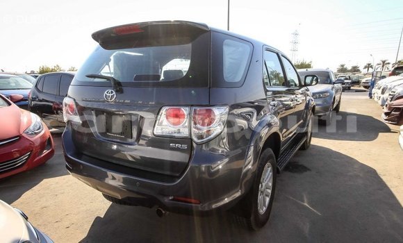 Buy Import Toyota Fortuner Other Car in Import - Dubai in Ali Sabieh Region Buy Import Toyota Fortuner Other Car in Import - Dubai in Ali Sabieh Region