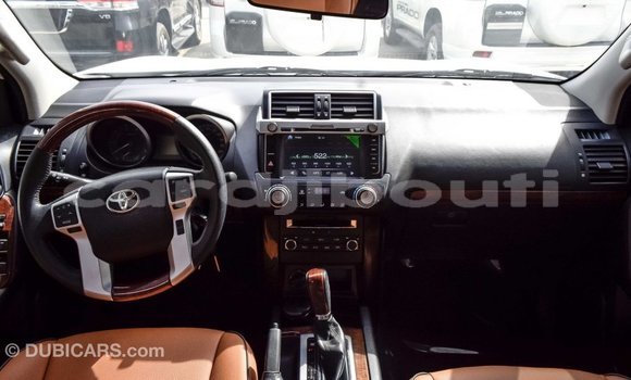 Buy Import Toyota Prado White Car in Import - Dubai in Ali Sabieh Region Buy Import Toyota Prado White Car in Import - Dubai in Ali Sabieh Region
