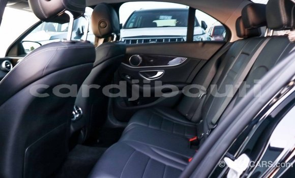 Buy Import Mercedes-Benz 190 Black Car in Import - Dubai in Ali Sabieh Region Buy Import Mercedes-Benz 190 Black Car in Import - Dubai in Ali Sabieh Region