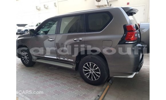Buy Import Toyota Prado Brown Car in Import - Dubai in Ali Sabieh Region Buy Import Toyota Prado Brown Car in Import - Dubai in Ali Sabieh Region