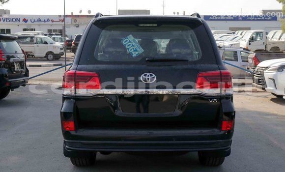 Buy Import Toyota Land Cruiser Black Car in Import - Dubai in Ali Sabieh Region Buy Import Toyota Land Cruiser Black Car in Import - Dubai in Ali Sabieh Region