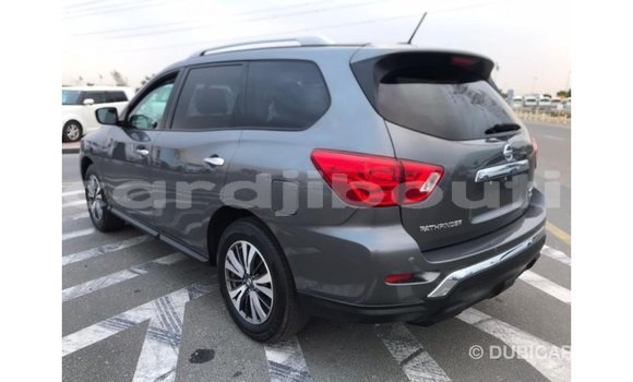 Buy Import Nissan Pathfinder Other Car in Import - Dubai in Ali Sabieh Region Buy Import Nissan Pathfinder Other Car in Import - Dubai in Ali Sabieh Region