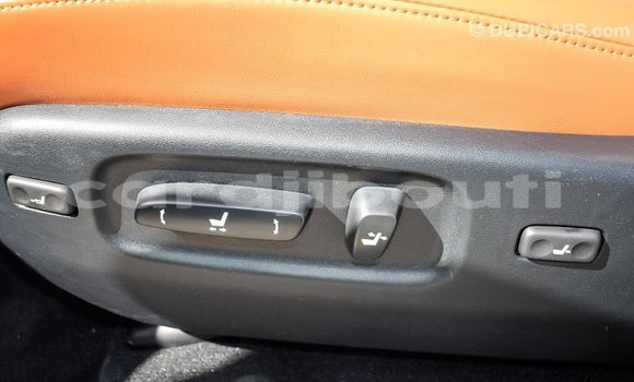 Acheter Import Voiture Lexus LX Blanc à Import - Dubai, Ali Sabieh Region Acheter Import Voiture Lexus LX Blanc à Import - Dubai, Ali Sabieh Region