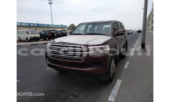 Acheter Import Voiture Toyota Land Cruiser Marron à Import - Dubai, Ali Sabieh Region Acheter Import Voiture Toyota Land Cruiser Marron à Import - Dubai, Ali Sabieh Region
