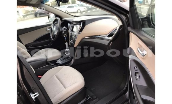 Buy Import Hyundai Santa Fe Black Car in Import - Dubai in Ali Sabieh Region Buy Import Hyundai Santa Fe Black Car in Import - Dubai in Ali Sabieh Region