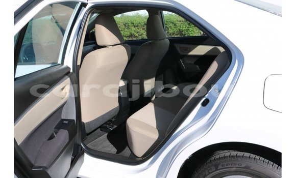 Buy Import Toyota Corolla White Car in Import - Dubai in Ali Sabieh Region Buy Import Toyota Corolla White Car in Import - Dubai in Ali Sabieh Region