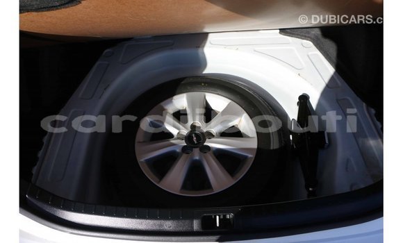 Buy Import Toyota Corolla White Car in Import - Dubai in Ali Sabieh Region Buy Import Toyota Corolla White Car in Import - Dubai in Ali Sabieh Region