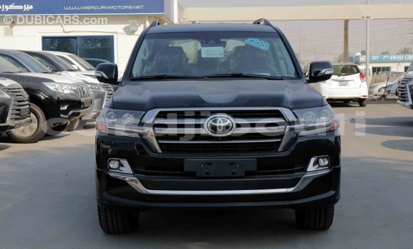 Acheter Import Voiture Toyota Land Cruiser Noir à Import - Dubai, Ali Sabieh Region Acheter Import Voiture Toyota Land Cruiser Noir à Import - Dubai, Ali Sabieh Region