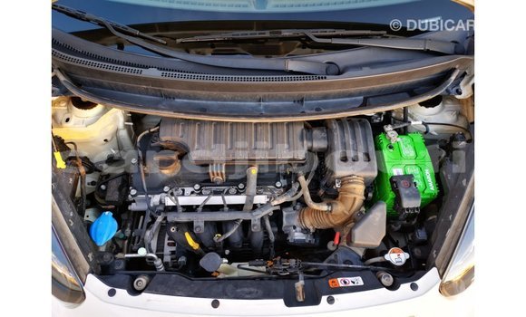 Buy Import Kia Picanto White Car in Import - Dubai in Ali Sabieh Region Buy Import Kia Picanto White Car in Import - Dubai in Ali Sabieh Region