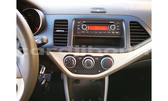 Buy Import Kia Picanto White Car in Import - Dubai in Ali Sabieh Region Buy Import Kia Picanto White Car in Import - Dubai in Ali Sabieh Region