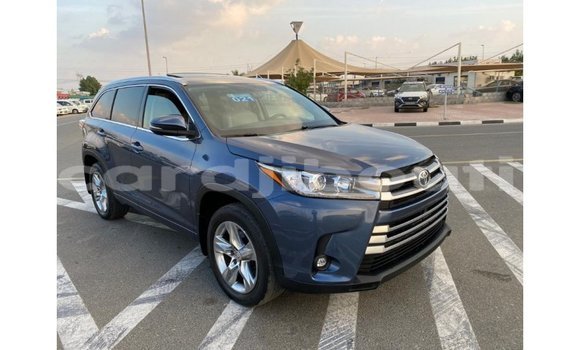 Buy Import Toyota Highlander Blue Car in Import - Dubai in Ali Sabieh Region Buy Import Toyota Highlander Blue Car in Import - Dubai in Ali Sabieh Region