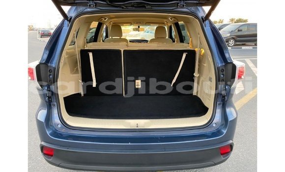 Buy Import Toyota Highlander Blue Car in Import - Dubai in Ali Sabieh Region Buy Import Toyota Highlander Blue Car in Import - Dubai in Ali Sabieh Region