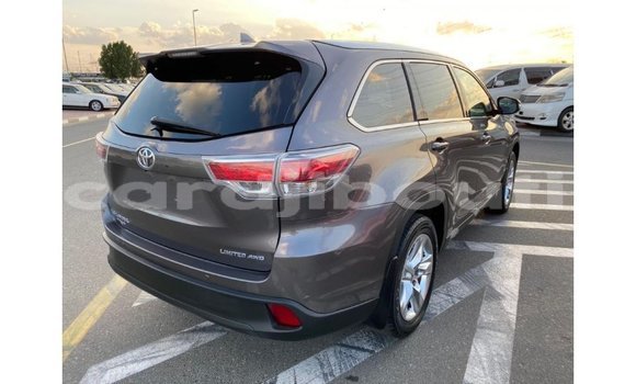 Buy Import Toyota Highlander Other Car in Import - Dubai in Ali Sabieh Region Buy Import Toyota Highlander Other Car in Import - Dubai in Ali Sabieh Region