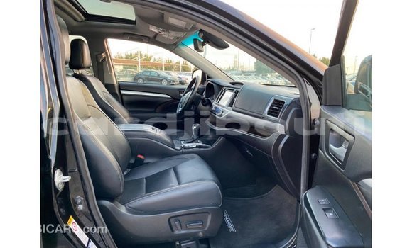 Buy Import Toyota Highlander Other Car in Import - Dubai in Ali Sabieh Region Buy Import Toyota Highlander Other Car in Import - Dubai in Ali Sabieh Region