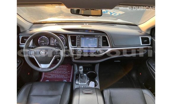 Buy Import Toyota Highlander Other Car in Import - Dubai in Ali Sabieh Region Buy Import Toyota Highlander Other Car in Import - Dubai in Ali Sabieh Region