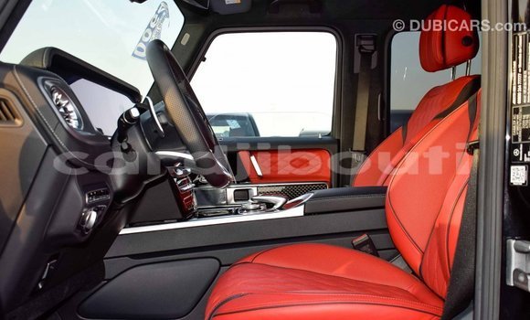 Acheter Import Voiture Mercedes-Benz 190 Noir à Import - Dubai, Ali Sabieh Region Acheter Import Voiture Mercedes-Benz 190 Noir à Import - Dubai, Ali Sabieh Region