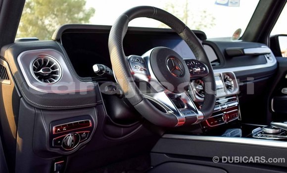 Acheter Import Voiture Mercedes-Benz 190 Noir à Import - Dubai, Ali Sabieh Region Acheter Import Voiture Mercedes-Benz 190 Noir à Import - Dubai, Ali Sabieh Region