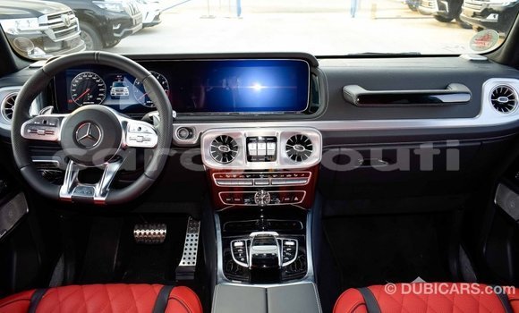 Acheter Import Voiture Mercedes-Benz 190 Noir à Import - Dubai, Ali Sabieh Region Acheter Import Voiture Mercedes-Benz 190 Noir à Import - Dubai, Ali Sabieh Region