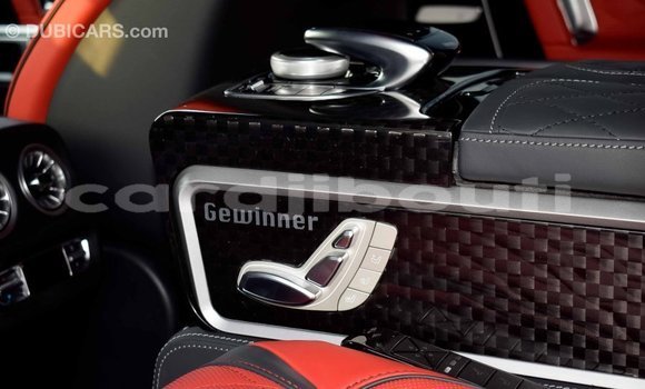 Acheter Import Voiture Mercedes-Benz 190 Noir à Import - Dubai, Ali Sabieh Region Acheter Import Voiture Mercedes-Benz 190 Noir à Import - Dubai, Ali Sabieh Region