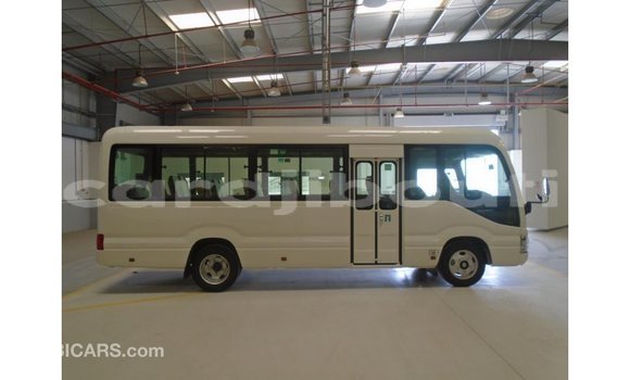 Acheter Import Voiture Abarth 595 Blanc à Import - Dubai, Ali Sabieh Region Acheter Import Voiture Abarth 595 Blanc à Import - Dubai, Ali Sabieh Region