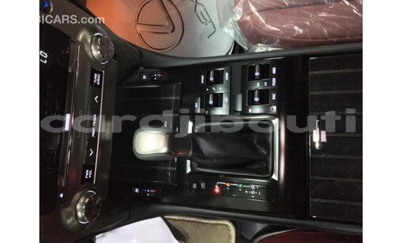 Acheter Import Voiture Lexus GX Blanc à Import - Dubai, Ali Sabieh Region Acheter Import Voiture Lexus GX Blanc à Import - Dubai, Ali Sabieh Region