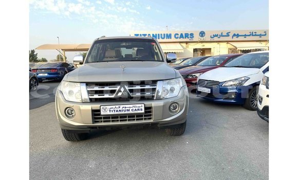 Acheter Import Voiture Mitsubishi Pajero Autre à Import - Dubai, Ali Sabieh Region Acheter Import Voiture Mitsubishi Pajero Autre à Import - Dubai, Ali Sabieh Region