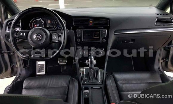 Acheter Import Voiture Volkswagen Golf Autre à Import - Dubai, Ali Sabieh Region Acheter Import Voiture Volkswagen Golf Autre à Import - Dubai, Ali Sabieh Region