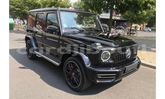 Acheter Import Voiture Mercedes-Benz 190 Noir à Import - Dubai, Ali Sabieh Region Acheter Import Voiture Mercedes-Benz 190 Noir à Import - Dubai, Ali Sabieh Region