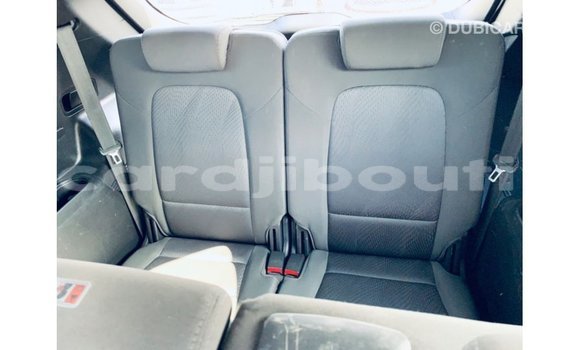 Buy Import Hyundai Santa Fe White Car in Import - Dubai in Ali Sabieh Region Buy Import Hyundai Santa Fe White Car in Import - Dubai in Ali Sabieh Region